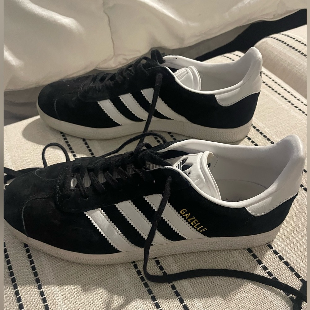 Adidas Gazelle Black White suede Sneakers